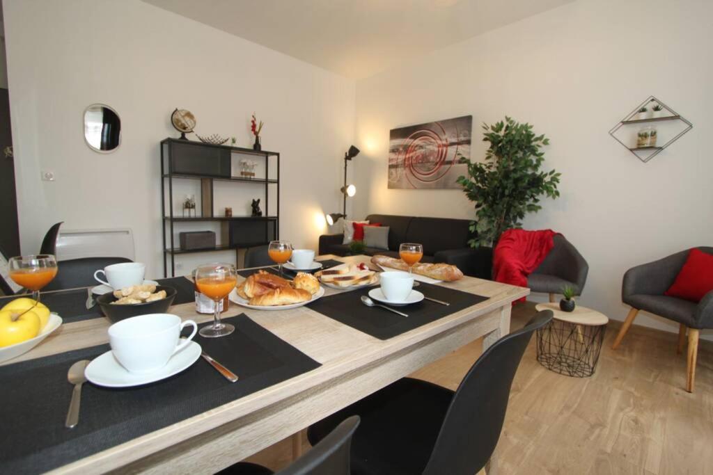 Apartament Le Refuge By Easyescale Romilly-sur-Seine Zewnętrze zdjęcie