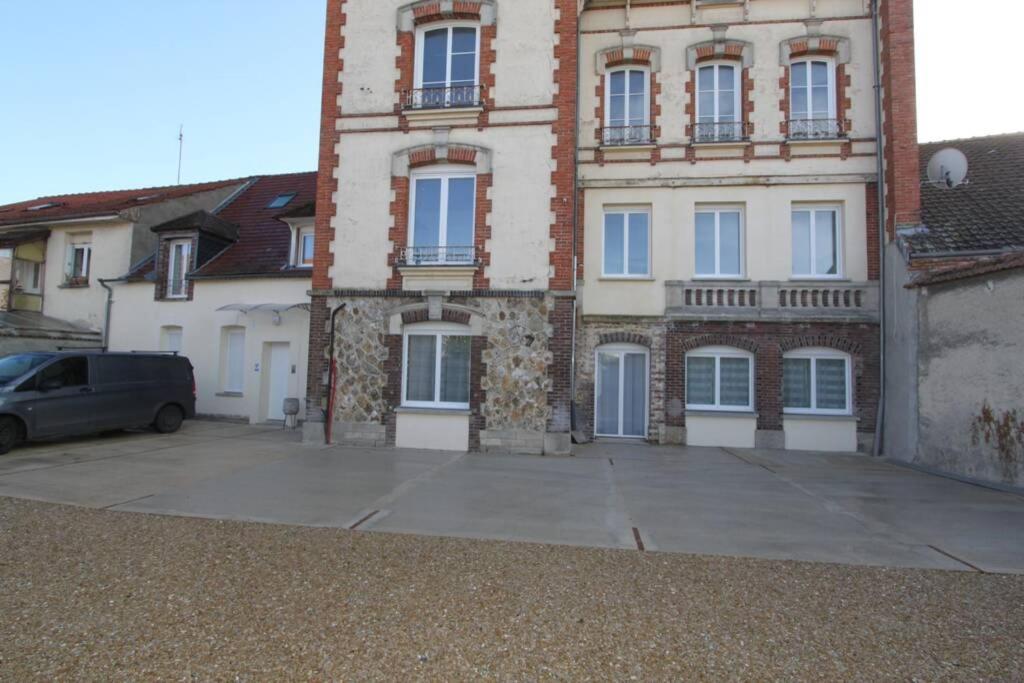 Apartament Le Refuge By Easyescale Romilly-sur-Seine Zewnętrze zdjęcie